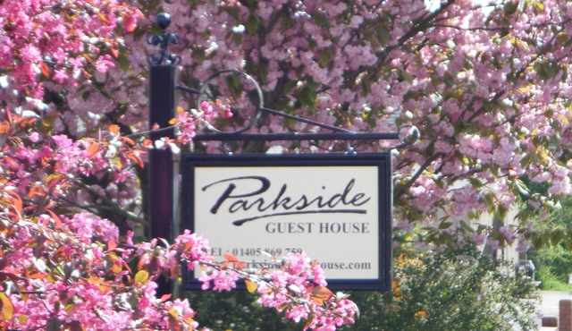 Parkside Guest House