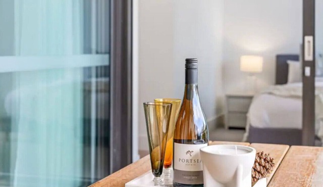 Parkvue 11 | Perfect for Two