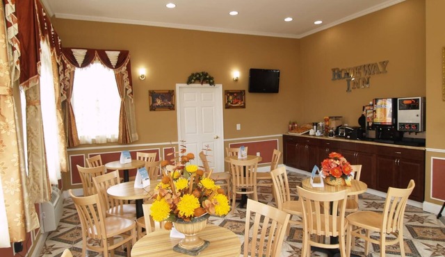 Parkway Inn