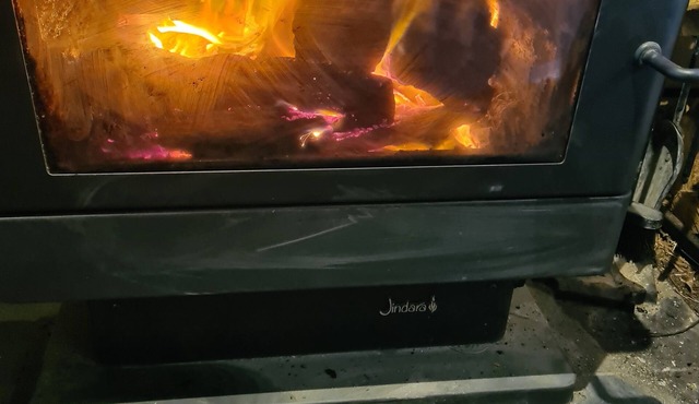 parotts on the creek.