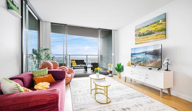 Parramatta 2br Apt Near Train Shopping Center