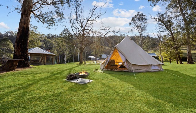 Parsons Flat Glamping - Site 2: Immerse yourself in the serenity of a retreat