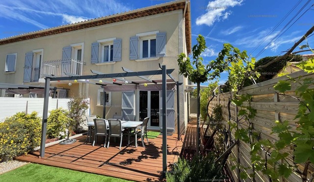 Part of mas all comfort air co terrace and garden for 5