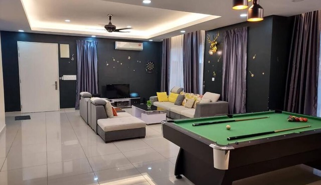 Party House Corner Lot Bandar Sri Sendayan Seremban