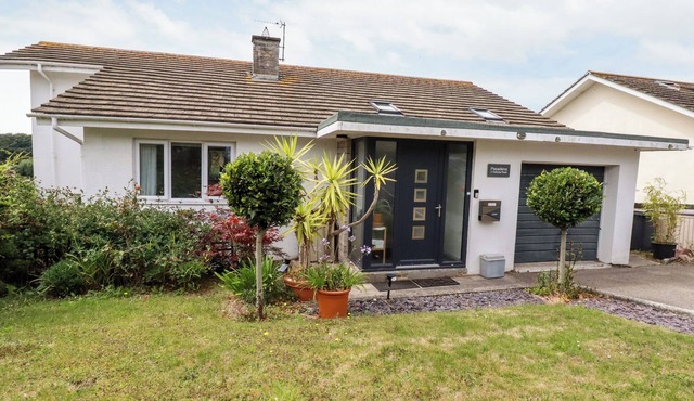 PASADENA, pet friendly, country holiday cottage in Newquay