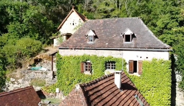 Pascaline Cottage