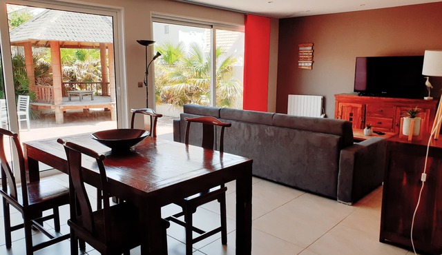 Pasino bright apartment 80m²+patio 40m², WIFI, Parking, 6p, N°8