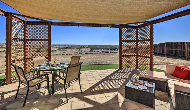 Paso Robles Cottage w/Patio Overlooking Vineyards!