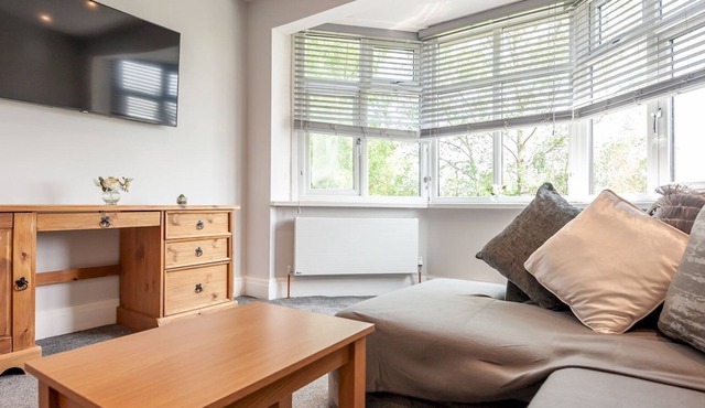 Pass the Keys | Alwoodley Hub Serene Retreat