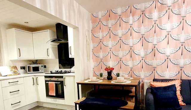 Pass the Keys | Beautifully refurbished house close to MCR Airport