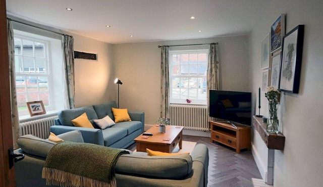 Pass the Keys | Beautiful Listed Historic House