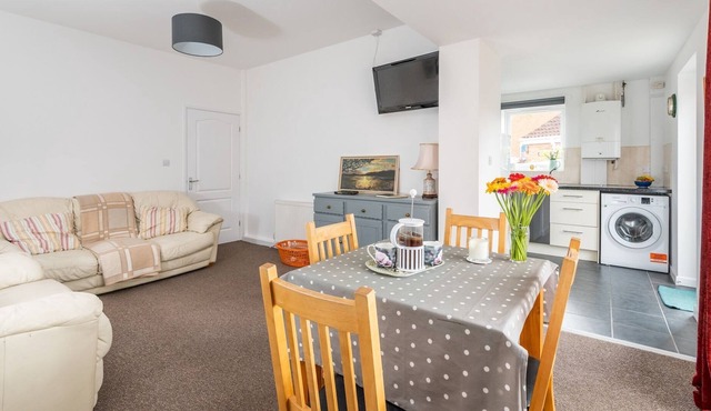 Pass the Keys | Beautiful House in the Pretty Village of Skelton