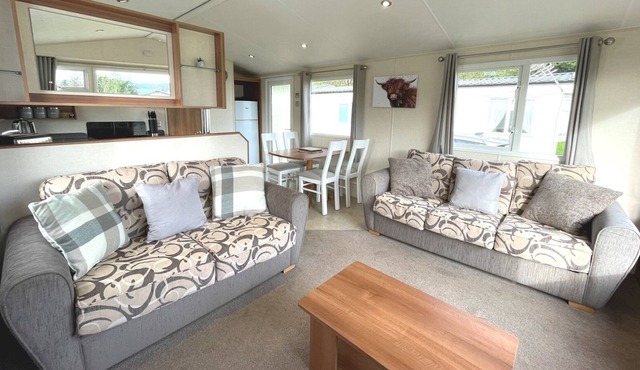 Pass the Keys | Charming and Cosy Holiday Home in Beautiful Park