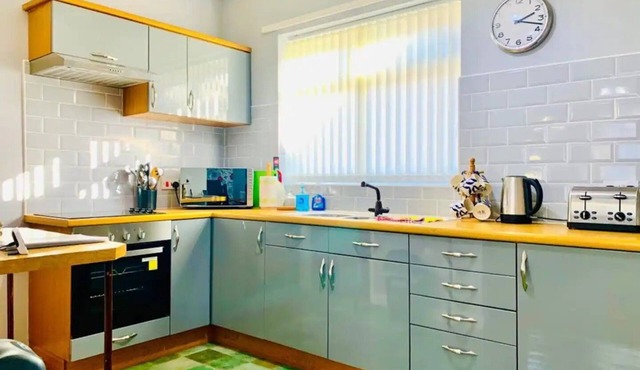 Pass the Keys | Comfortable townhouse a few miles from Durham City