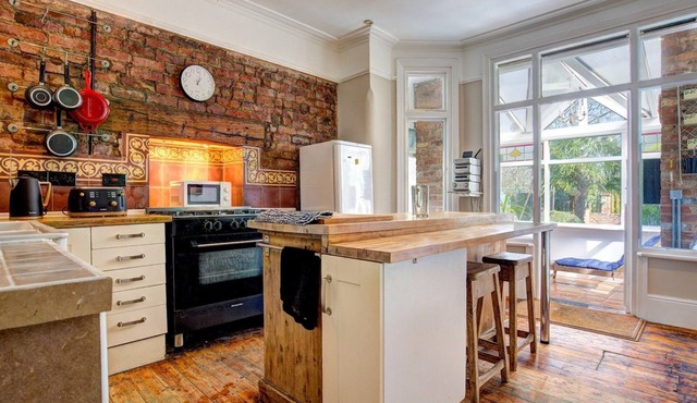 Pass the Keys | Large, beautiful 4 bedroom Victorian House