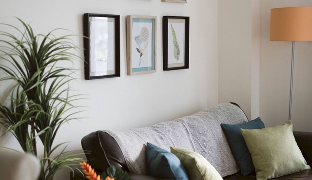 Pass the Keys | Lovely 2-bed Glasgow Harbour with Parking and Views