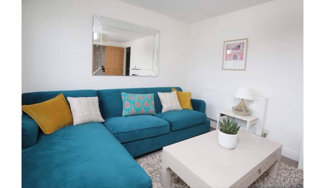Pass the Keys | Lovely Oxford 2 Bed Apartment with Free Parking and Garden
