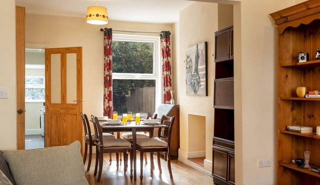 Pass the Keys | Modern Home near Trent Bridge|Notts County FC