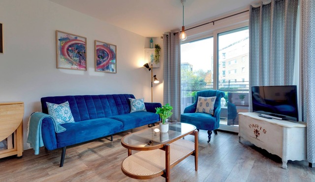 Pass the Keys | Modern Flat with Parking next to Cambridge Station
