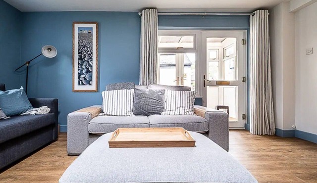 Pass the Keys | Modern and accessible bungalow in village location