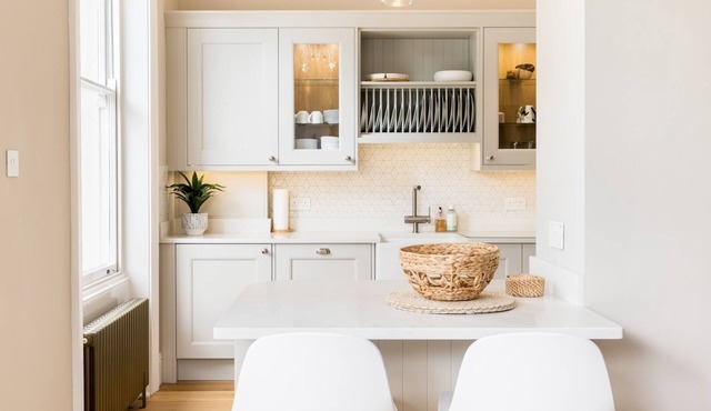 Pass the Keys | Stylish & Well Located 2 Bed in Leamington Spa