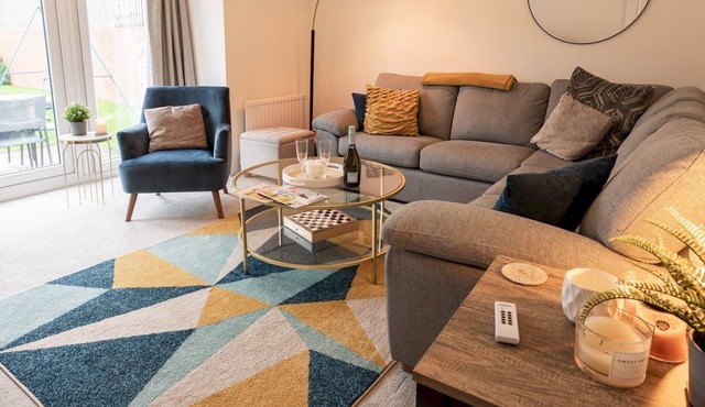 Pass the Keys | Spacious family home Sleeps 7 Upton Wirral