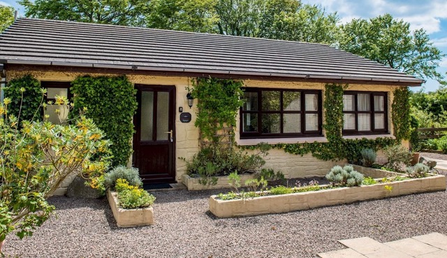 Pass the Keys | Spacious Cottage in Ceredigion - Sleeps 6
