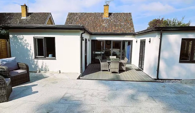 Pass the Keys | Stylish and unique 2, 4-bedroom homes for 8 guests