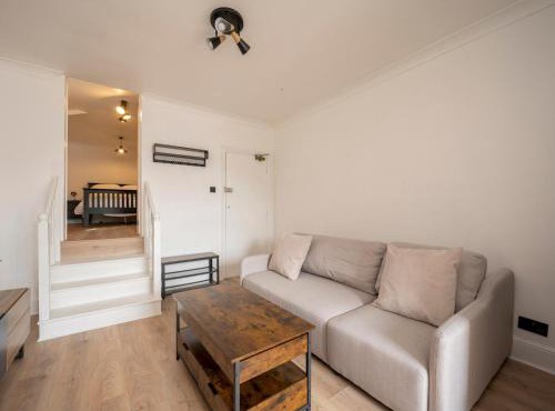 Pass the Keys Stylish Croydon apartment - Central London links
