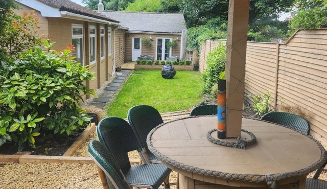 Pass the Keys | The Green House in The Plantation