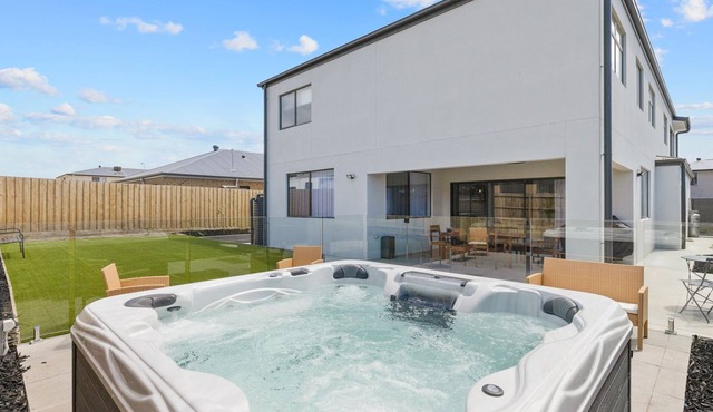 Paterson Retreat in San Remo