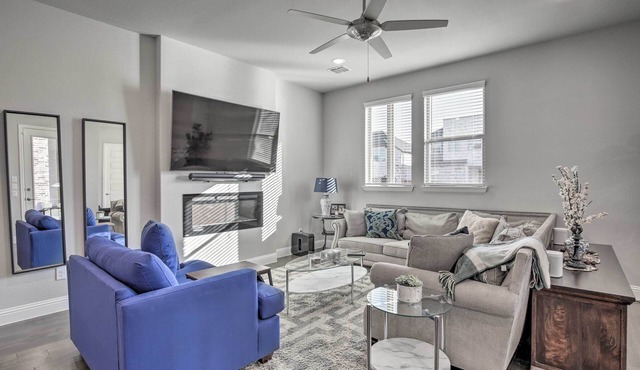 Patio & Game Room: Frisco Family Getaway!