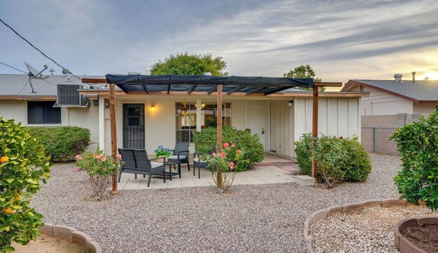 Patio & Yard: Sun City Home Near Casinos