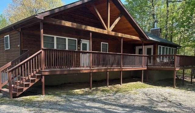 Patoka Lake Solarium Deluxe #19 at Patoka 4 Seasons Resort