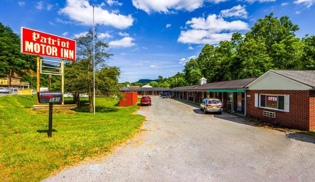 Patriot Inn Motel Beaver WV, By OYO