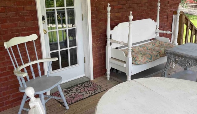 Patsy Cline Fan Room