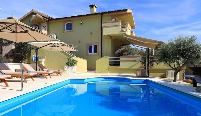 Paulina Villa with sea view, balcony and terrace - Villa Paulina
