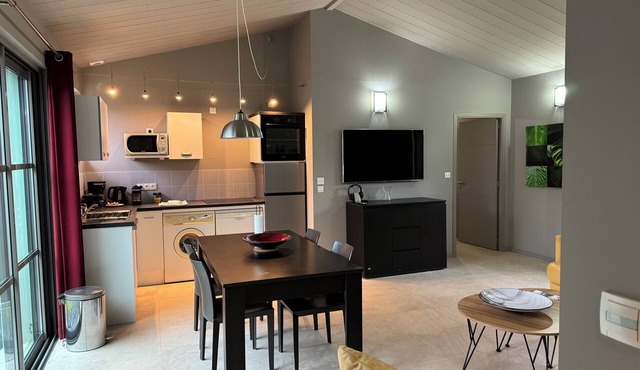 Pause Réthaise à Deux Pas de l'Océan - In Sainte-Marie-de-Ré- La Noue