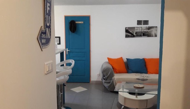 Pause Appart 40 m2 avec cour privative - Spacieux & Confortable