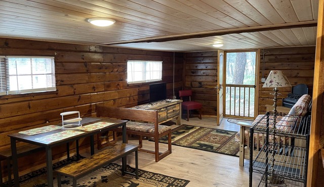 Pavilion Cabin - El Porvenir Cabins - Hermits Peak