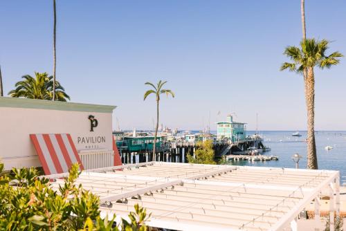 Pavilion Hotel