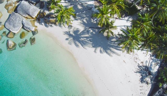 Pavilions of Bedarra: Private Island and Beach in the Great Barrier Reef