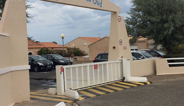 Pavillon 50 m from Gruissan les Ayguades beach