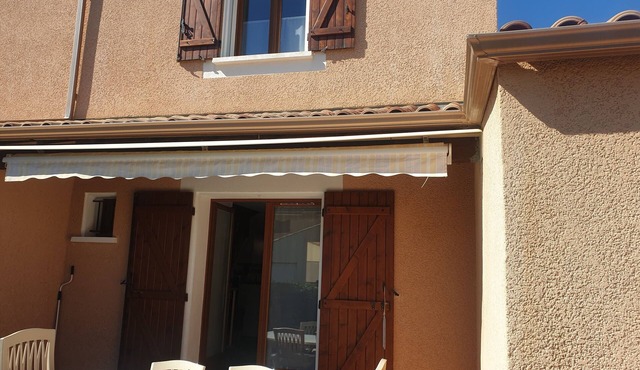 Pavillon Dans Résidence Avec Piscine à 3 Minutes de la Plage Animaux Acceptés