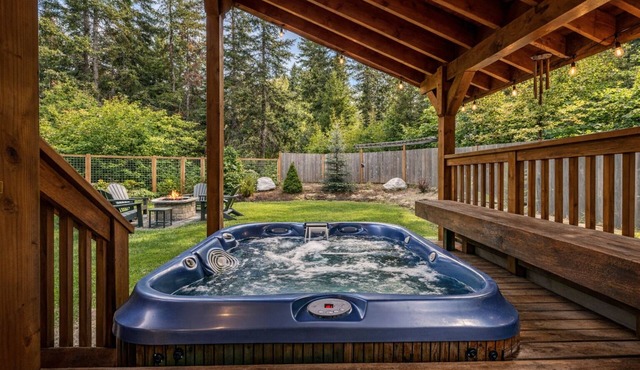 Paws in the Mountain-Hot Tub, Fenced Yard, Dogs