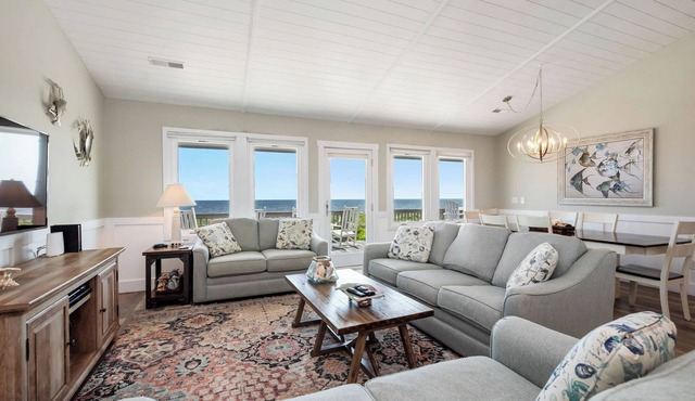 Payneless: Panoramic Views, Gourmet Kitchen, Close to Lighthouse