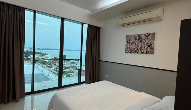 PD D'Wharf Hotel Cozy Family Suite with Seaview - up to 6 pax