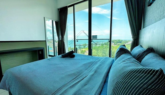 PD D’Wharf Seaview & Sunset Suite (Up to 6 Pax)