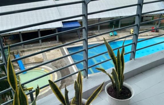 PD VIP Pool View w WiFi - Anugerah Staycation