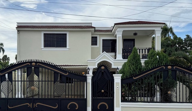 Peaceful Oasis @ Santiago